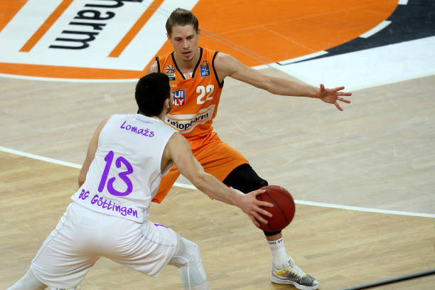 如今的赛程 如今的赛程