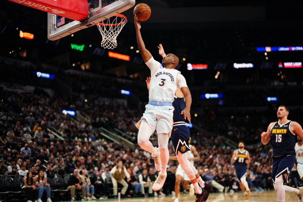 越的球员 越的球员