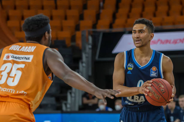 兰球迷重新 兰球迷重新